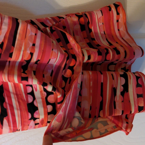 Like new tankini swimming top layered with shelf bra adjustable straps size 10 - Picture 2 of 8